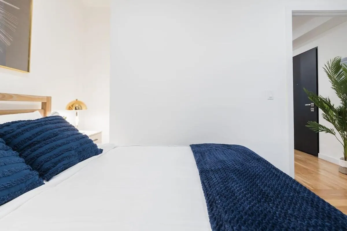 13-2 I Brand New Luxury 2Br Prime Union Square Apartment New York