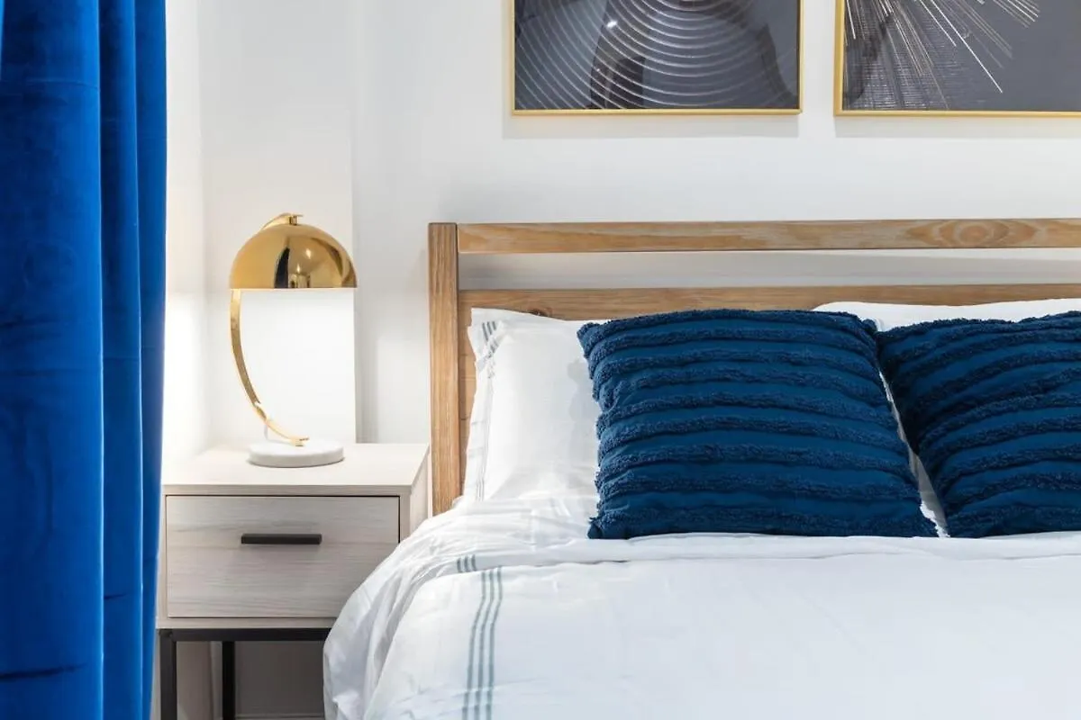 13-2 I Brand New Luxury 2Br Prime Union Square Apartment New York 0*,  United States