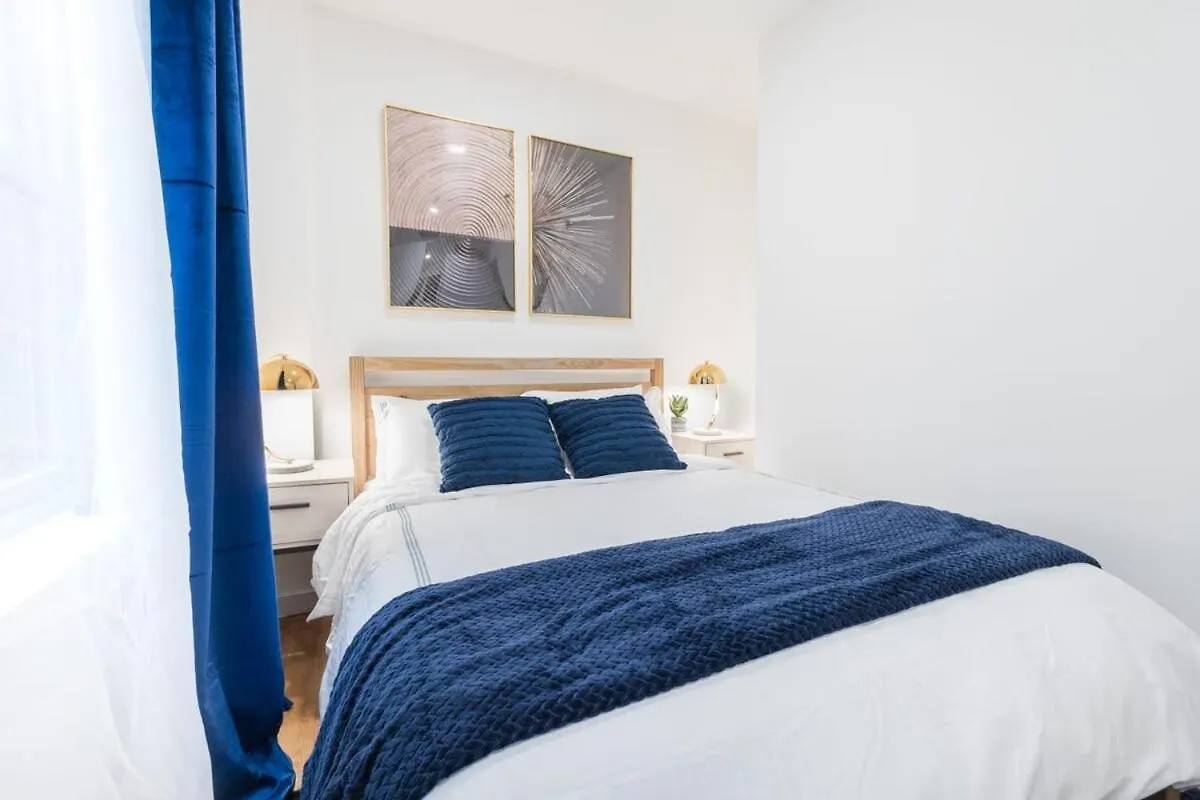 13-2 I Brand New Luxury 2Br Prime Union Square Apartment New York United States